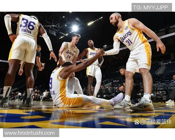 2020年10月7日湖人对阵热火的精彩对决回顾与赛后分析 2020年10月7日湖人对阵热火的精彩对决回顾与赛后分析