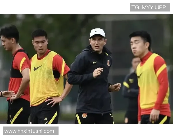 亚运男足激战阿联酋与中国队争锋相对期待精彩对决与胜利的诞生