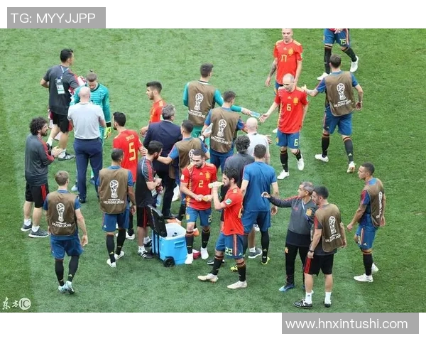 俄罗斯与西班牙激战正酣赛况分析与精彩瞬间回顾