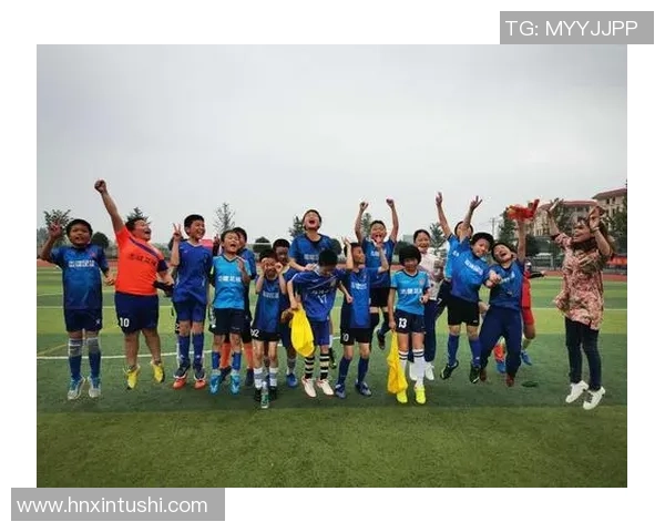 喀麦隆与辽宁热身赛精彩对决展现足球魅力与团队精神