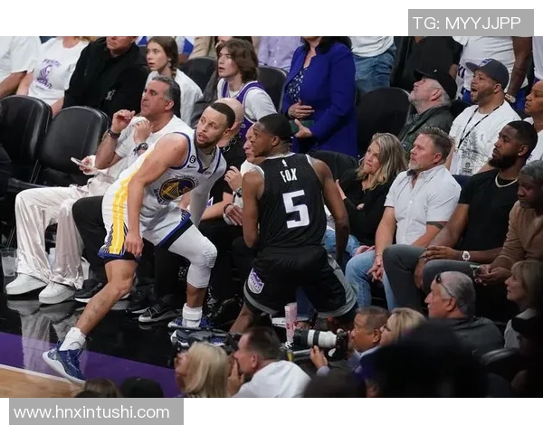 国王队与湖人队精彩对决免费直播全程回放与赛后分析尽在这里 国王队与湖人队精彩对决免费直播全程回放与赛后分析尽在这里