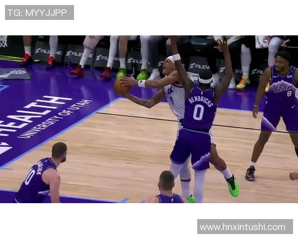 爵士与猛龙的激烈对决回顾16至17赛季精彩瞬间解析