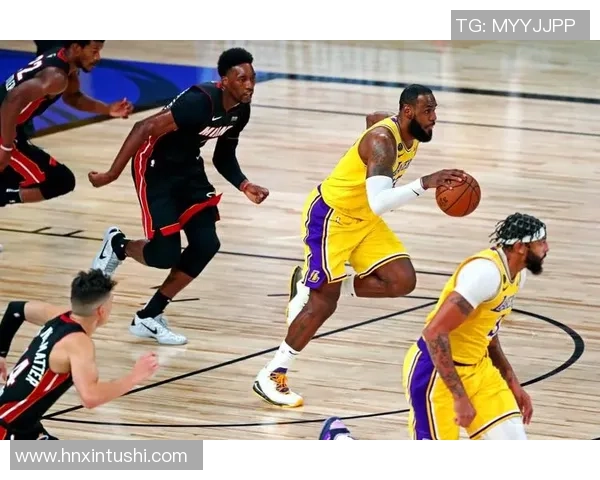 2020年10月1日湖人与热火精彩对决回放全程回顾与赛后分析 2020年10月1日湖人与热火精彩对决回放全程回顾与赛后分析