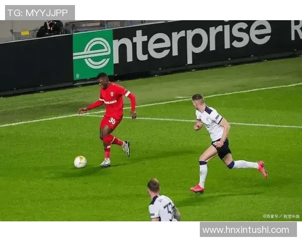 富勒姆主场迎战利兹联期待精彩对决双方争夺英超宝贵积分