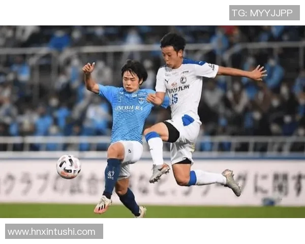 广岛三箭迎战福冈黄蜂争夺联赛关键三分全力以赴展现球队风采