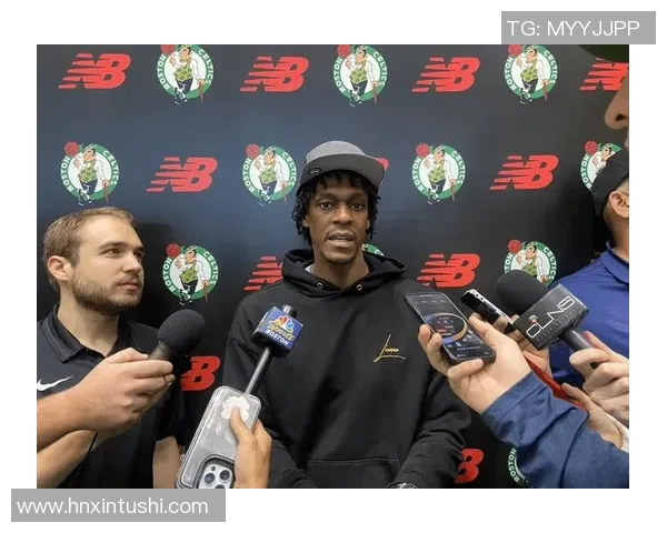 隆多重返湖人对决昔日队友展现老将风采与年轻球员的较量